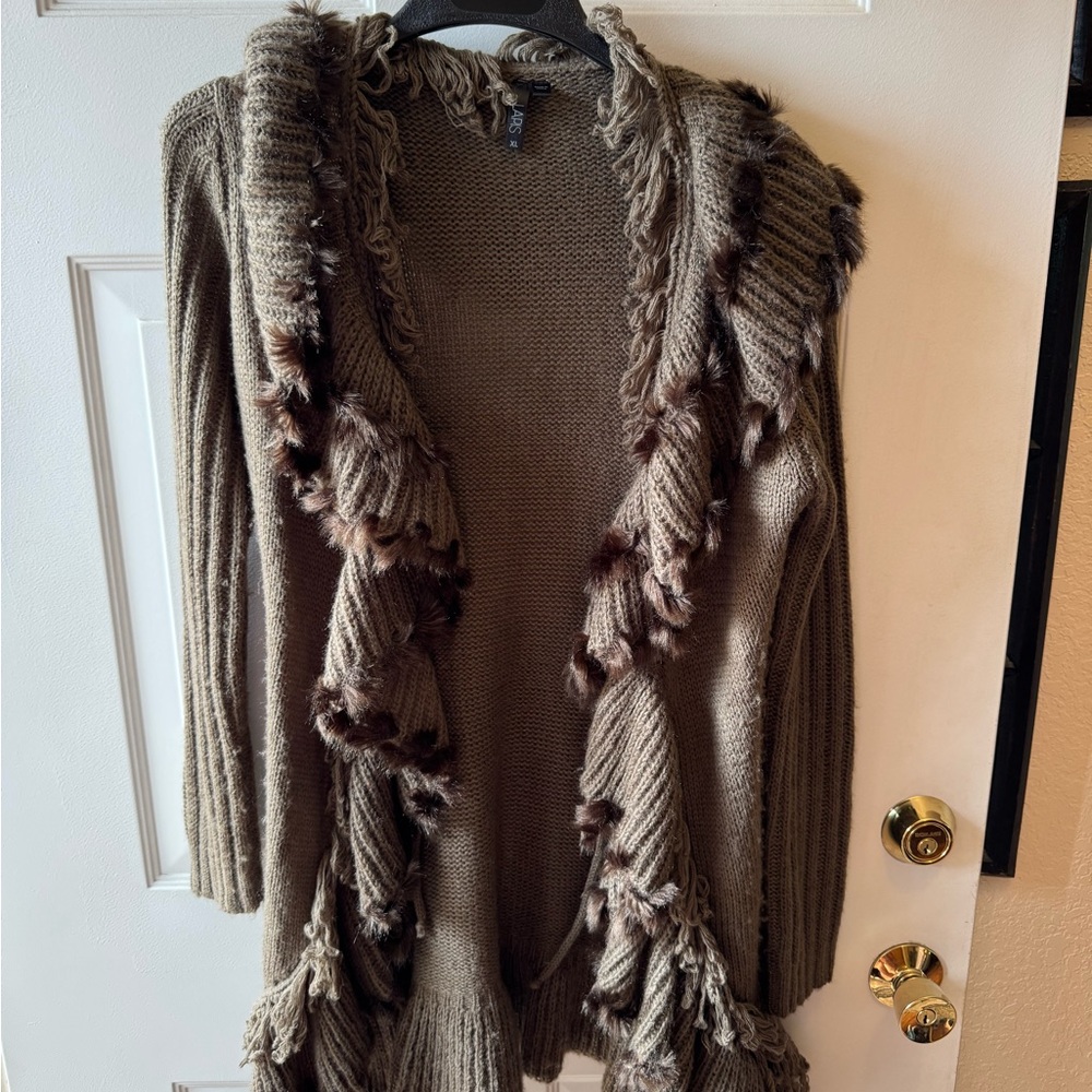 Cozy Brown Sweater with Ruffle & Faux Fur Trim